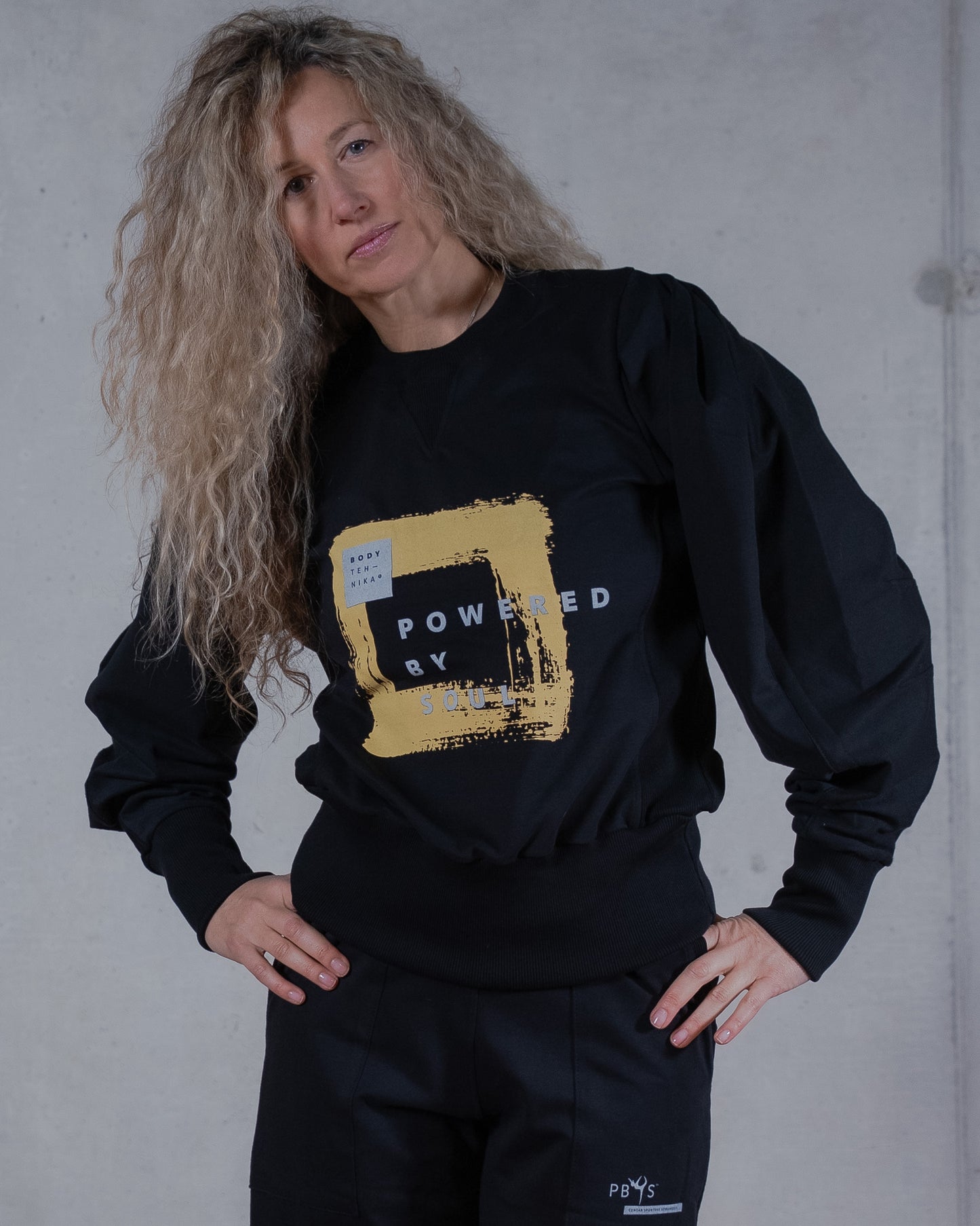 Crewneck Powered By Soul